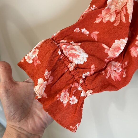 NWT Francesca’s Mi Ami Cropped Blouse - Picture 3 of 6